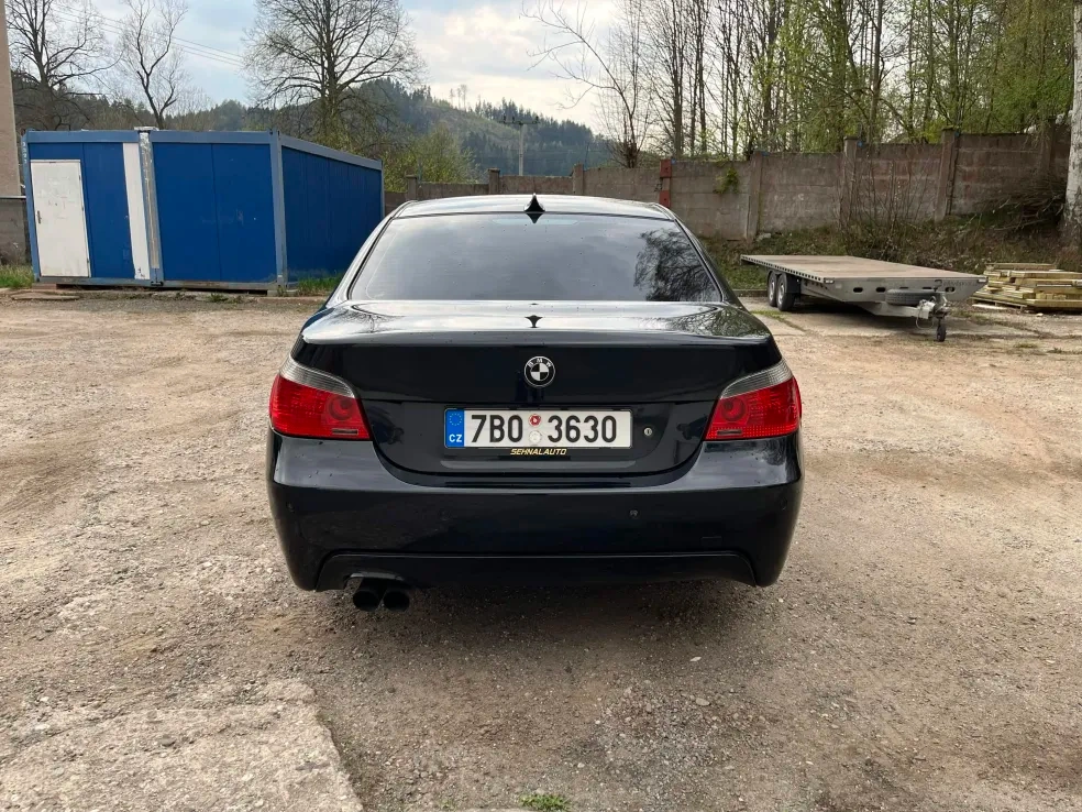 BMW E60 525i - 4