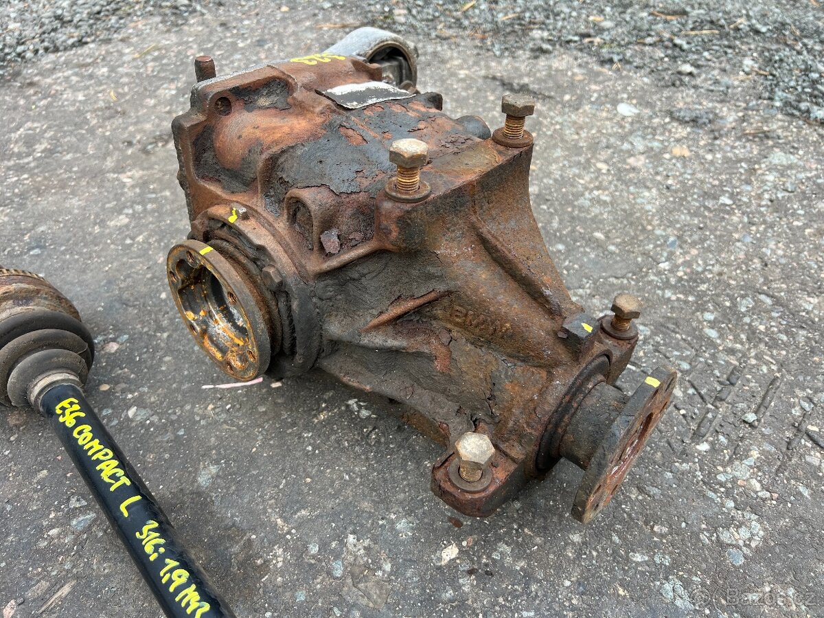 BMW E36 316i 1,9 diferenciál 3,23 + poloosy - 4
