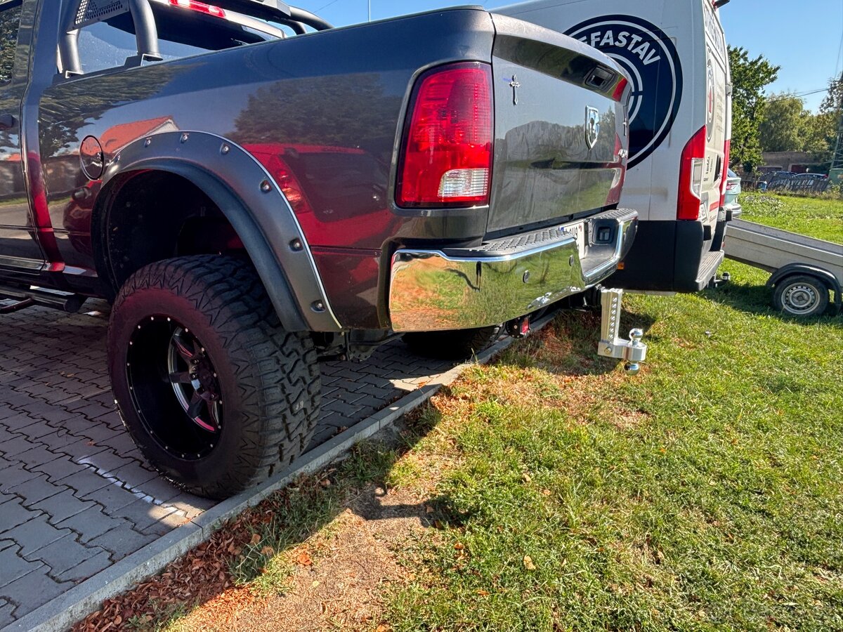 Dodge Ram 2500 6.4 Hemi 2017 4x4 Ram 2500 Crew Cab 6’4” Bed - 4