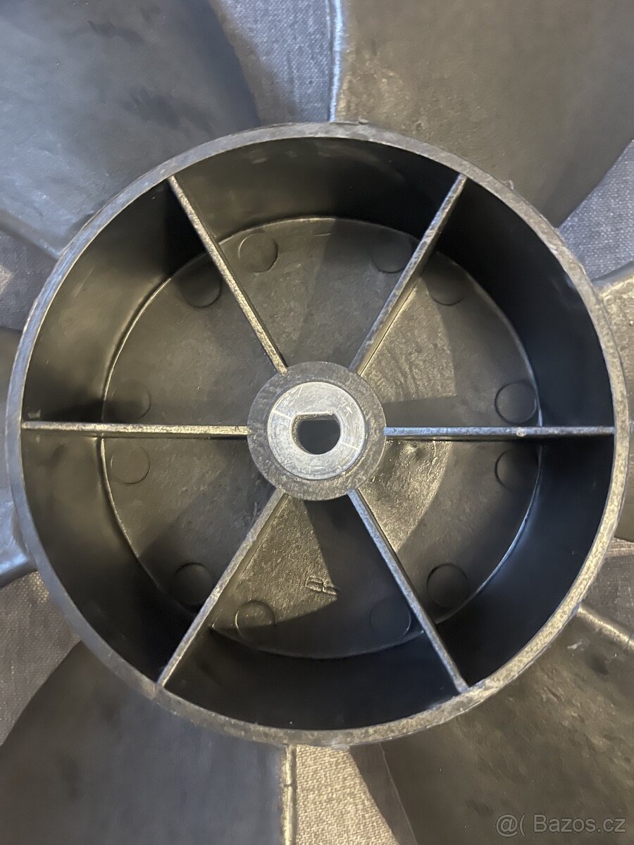 Meeting vrtule ventilátoru - velká - 4