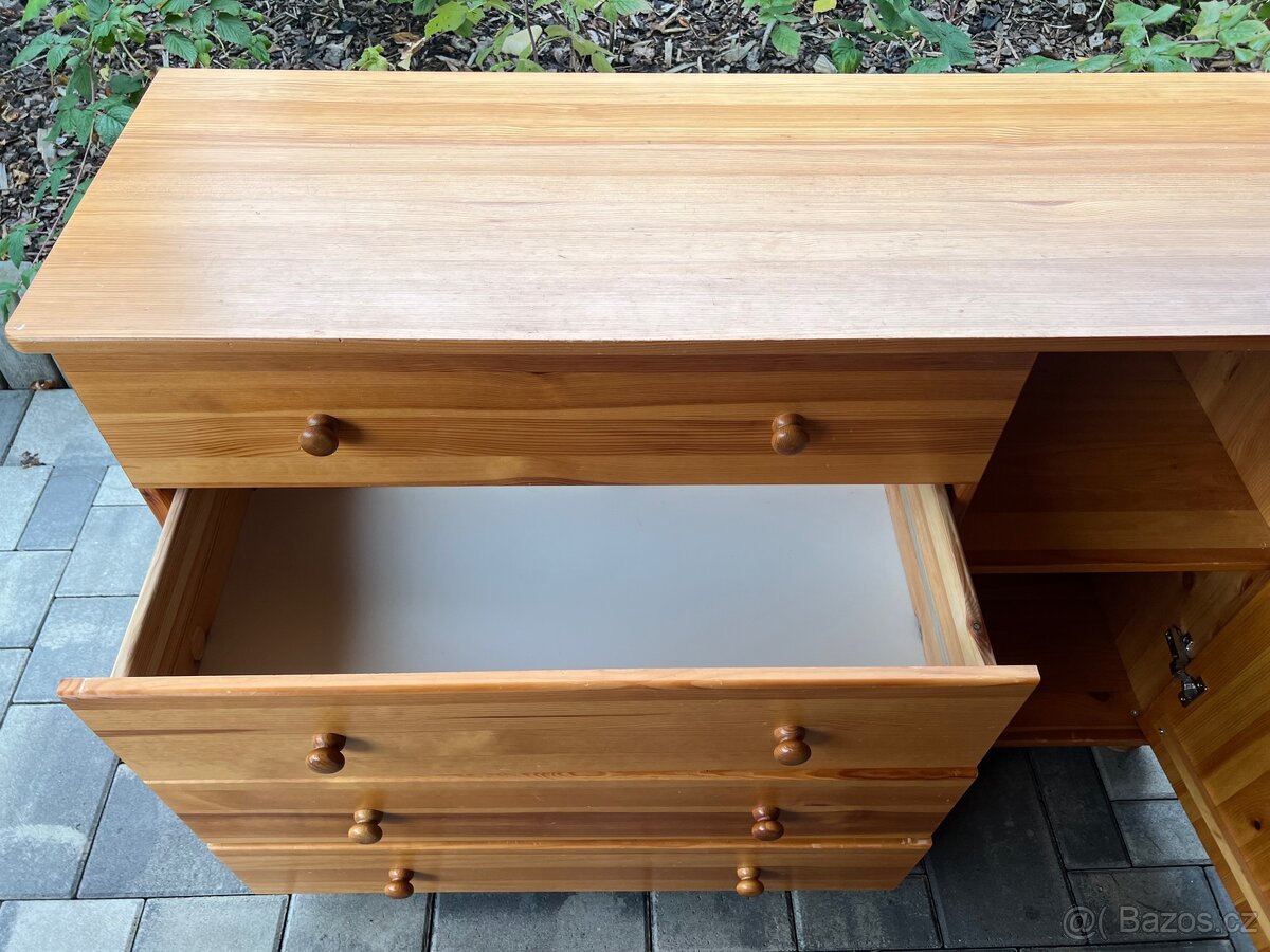 Masivní dřevěná komoda Idea - 4