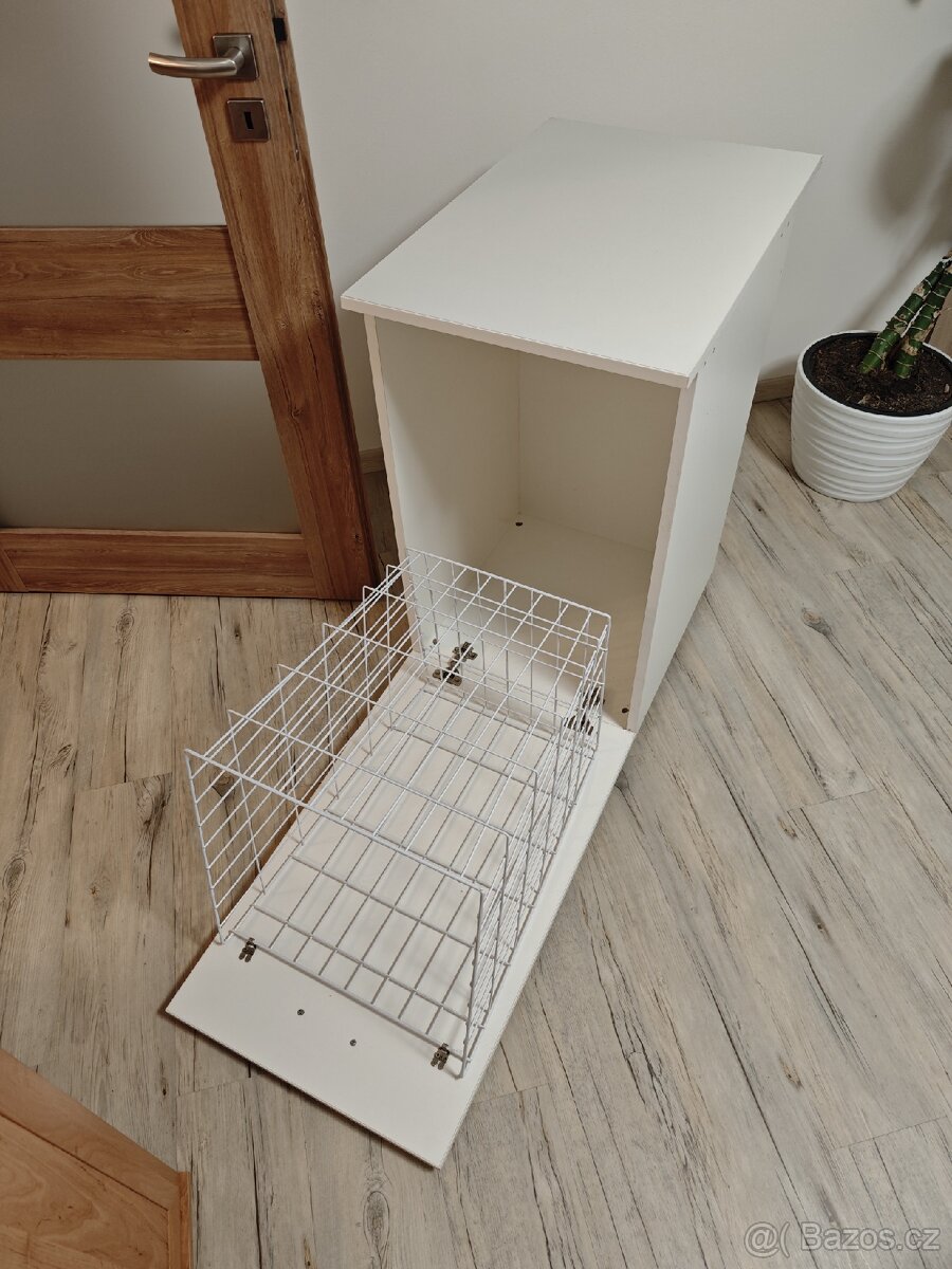 Koupelnová skříňka - 4