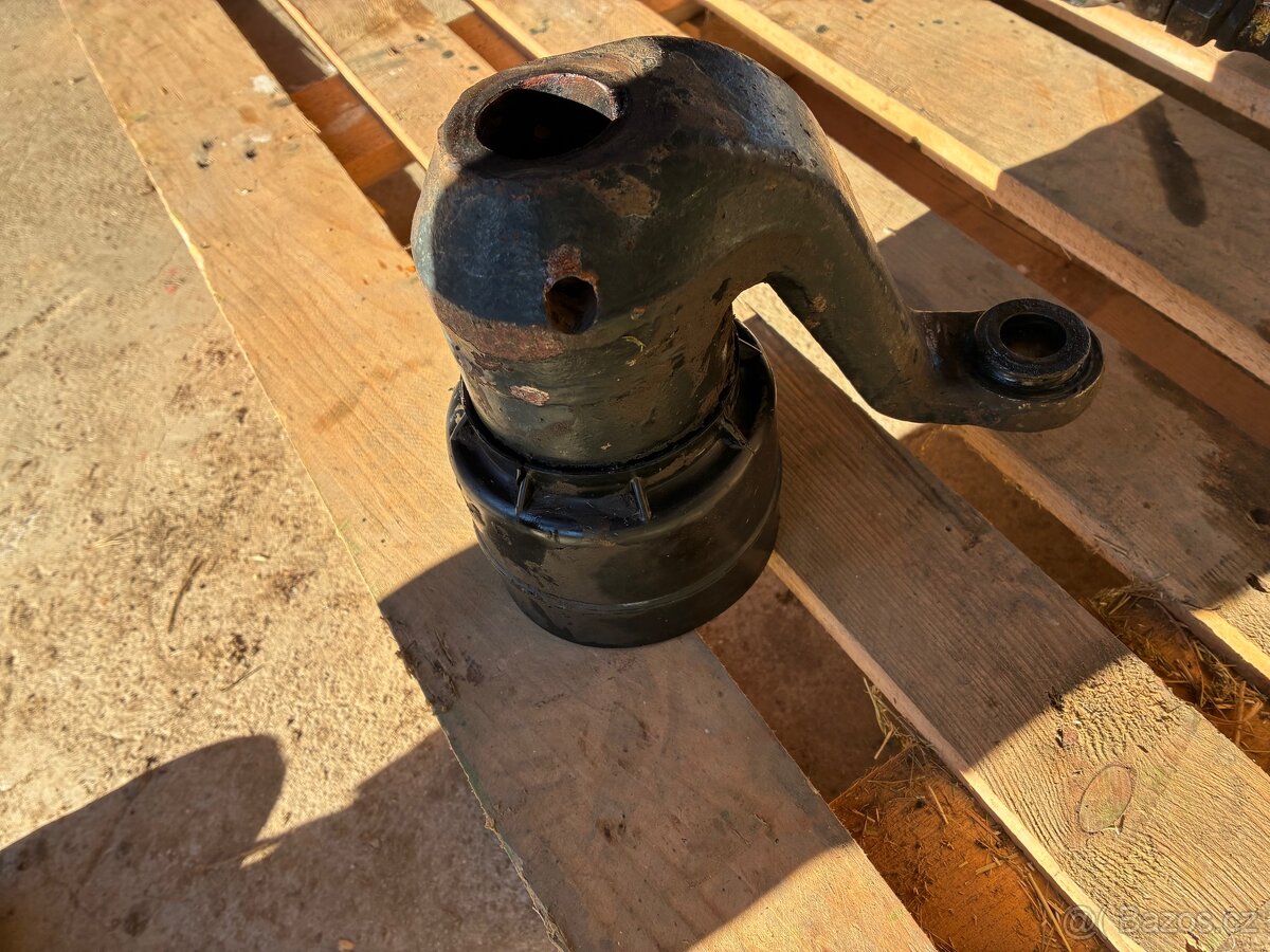 Páka řízení a narážkou Zetor - 4
