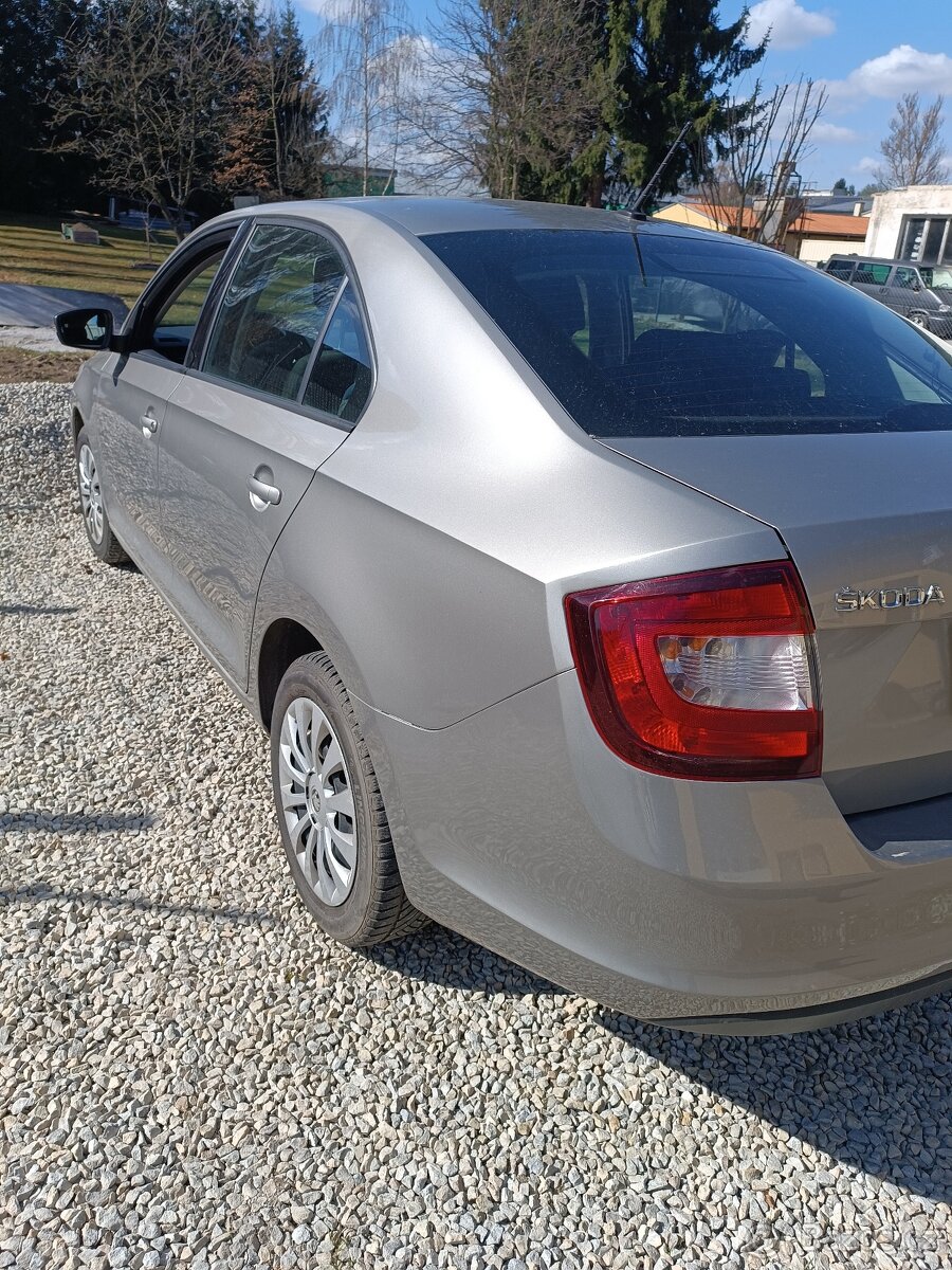 Škoda Rapid 1.0tsi 2019 - 4