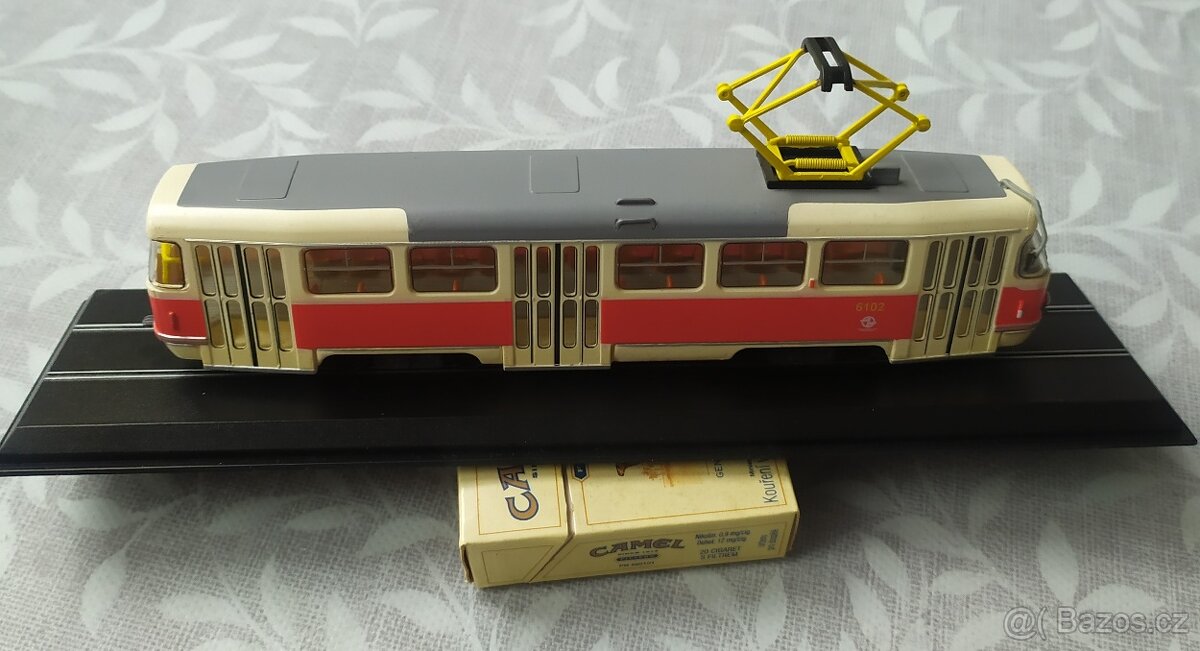 Tramvaj 1:43 1:87. Moskvič 412 1:24 - 4