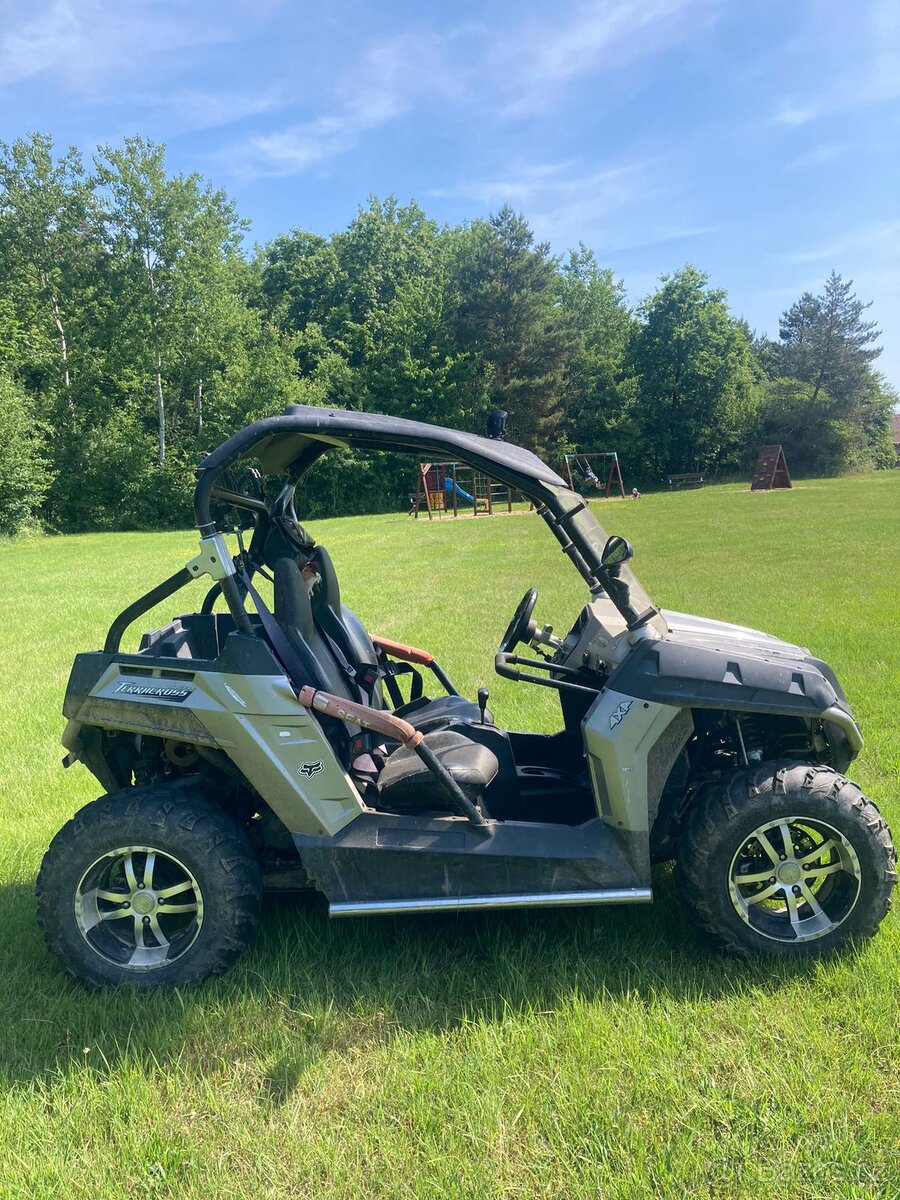 Buggy CF MOTO GLADIATOR Z6