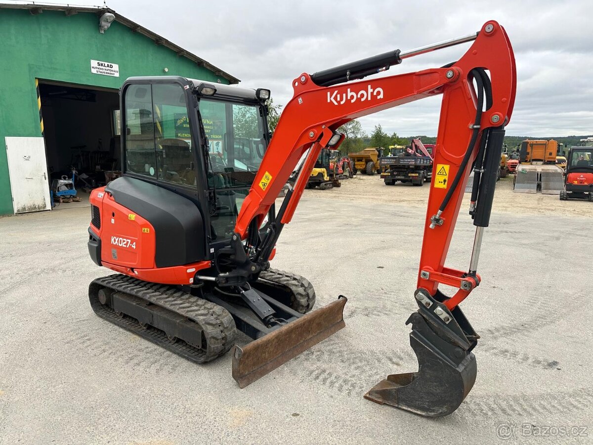 Kubota kx027-4 - 4