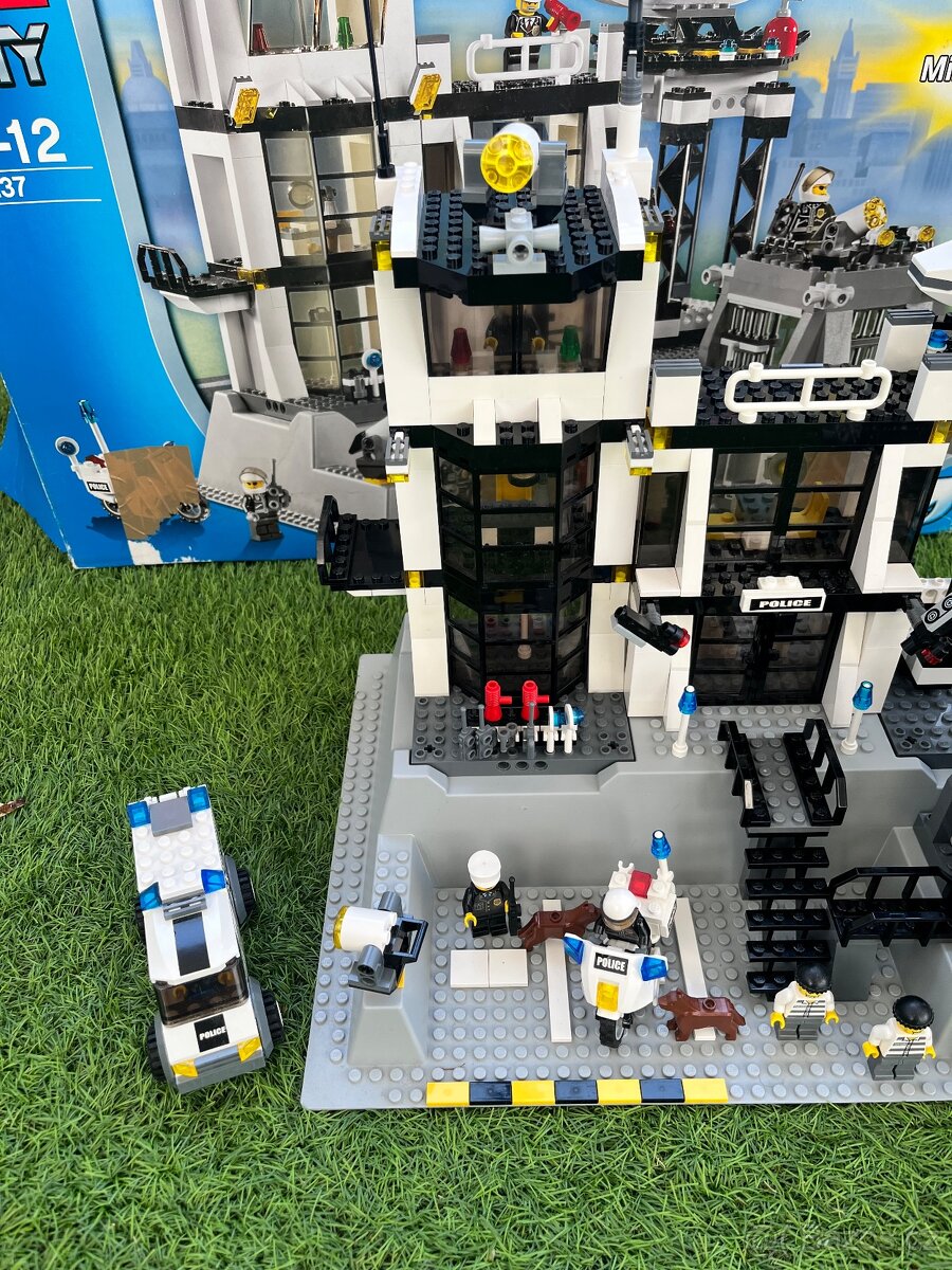 LEGO CITY 7237+7236+7245 - 4