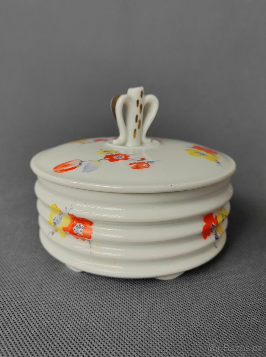 Okouzlující porcelánová bonboniéra/cukřenka Hertel Jacob1930 - 4