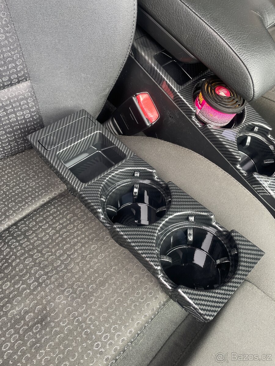 Nový držák na nápoje BMW E46 CARBON LOOK - 4