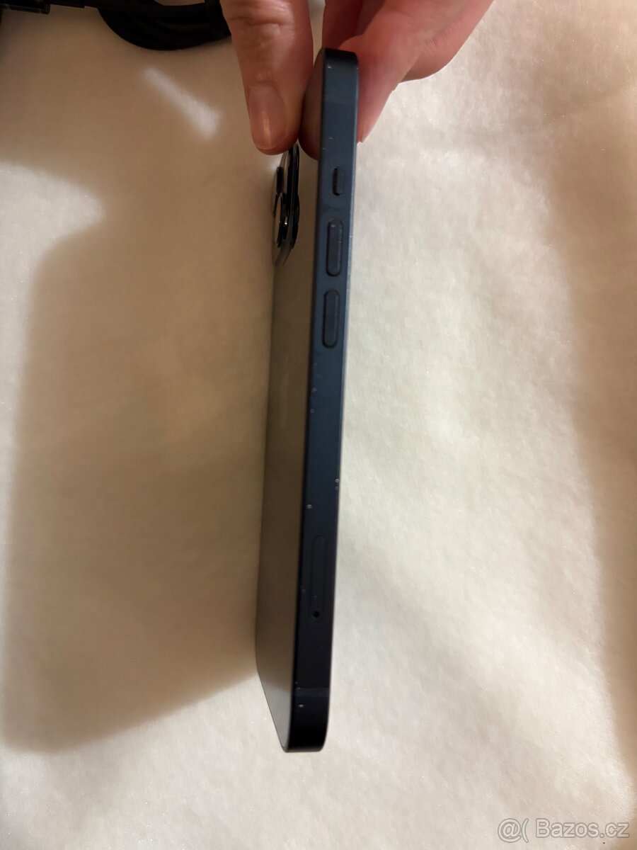 Apple iPhone 13, 128 GB, Midnight - 4