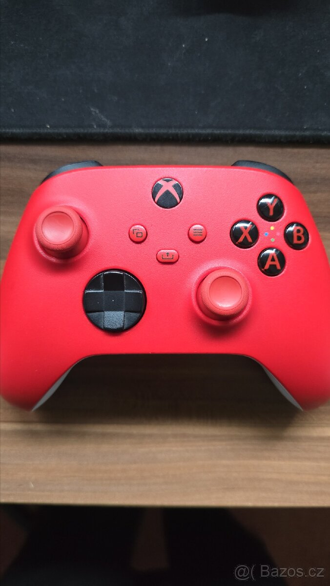 Xbox one S 1tb + hry - 4