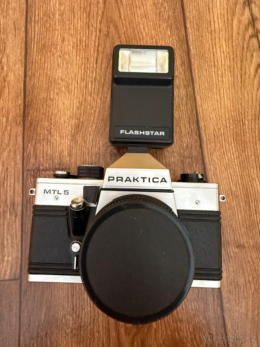 PRAKTICA Pentacon MTL5 + blesk - 4