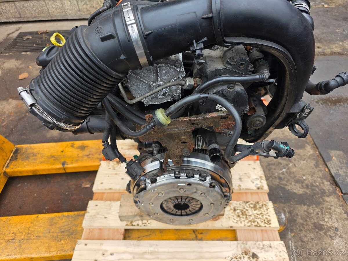 Motor Citroën C5 X7 2,0HDI 103kW (RHF) - 4