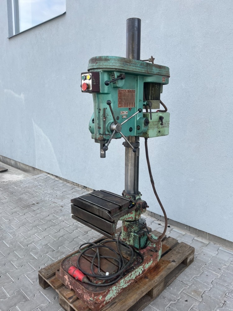 135. Sloupová vrtačka VS 20 A - 4