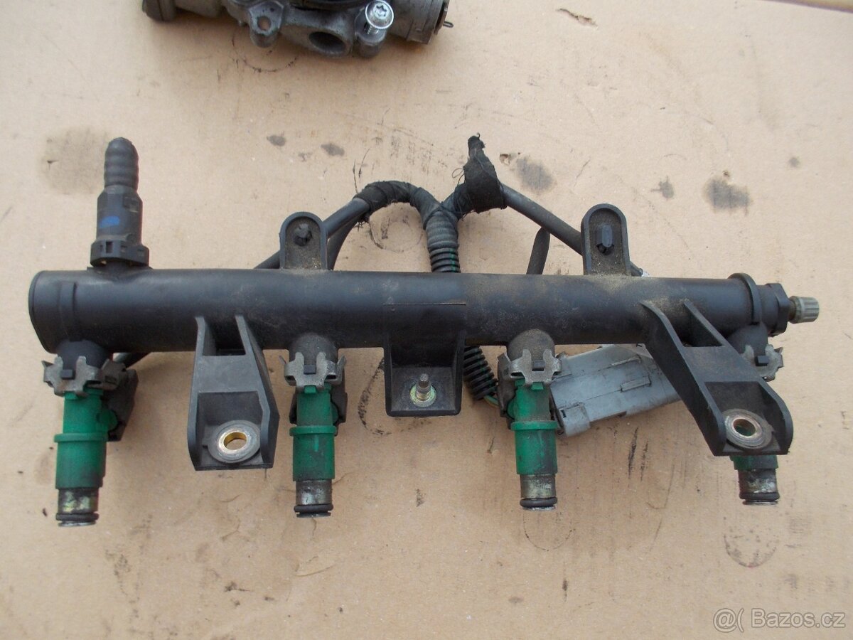 Díly Peugeot 206+ 1.1 44kw - HFX - 4