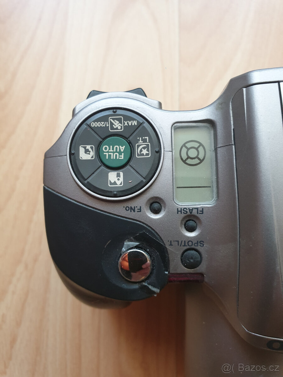 Olympus IS-200 - 4