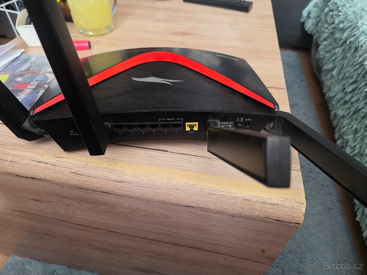 NIGHTHAWK PRO GAMING AD 7200 - 4