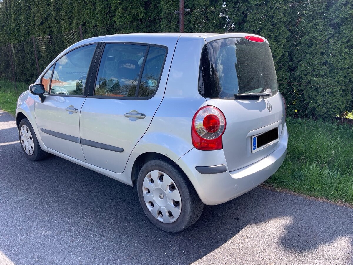 Renault Modus 1,6 16V Dynamique servisní knížk - 4