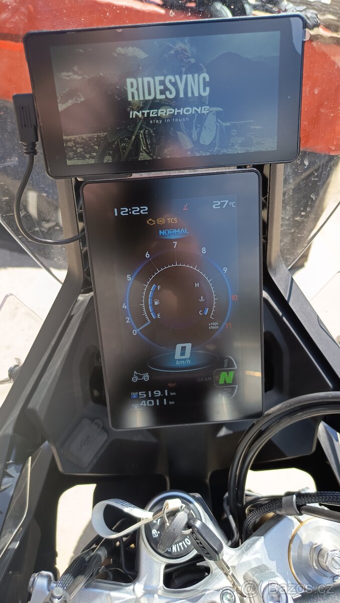 VOGE 800 Rally - 4