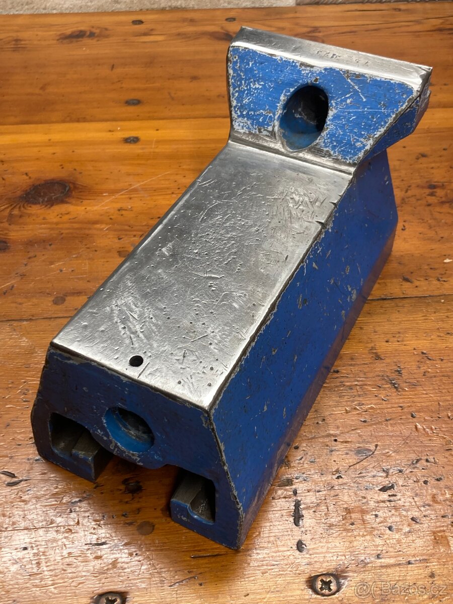 Svěrák Kasper 135 - zadní pobyblivá část - 4