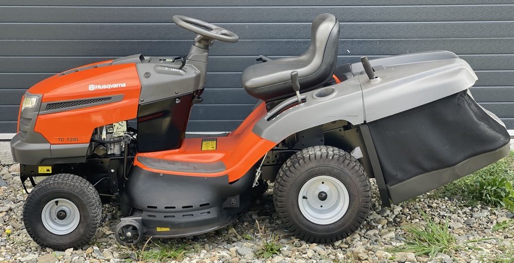 Sekačku/traktor Husqvarna TC 138 - 4