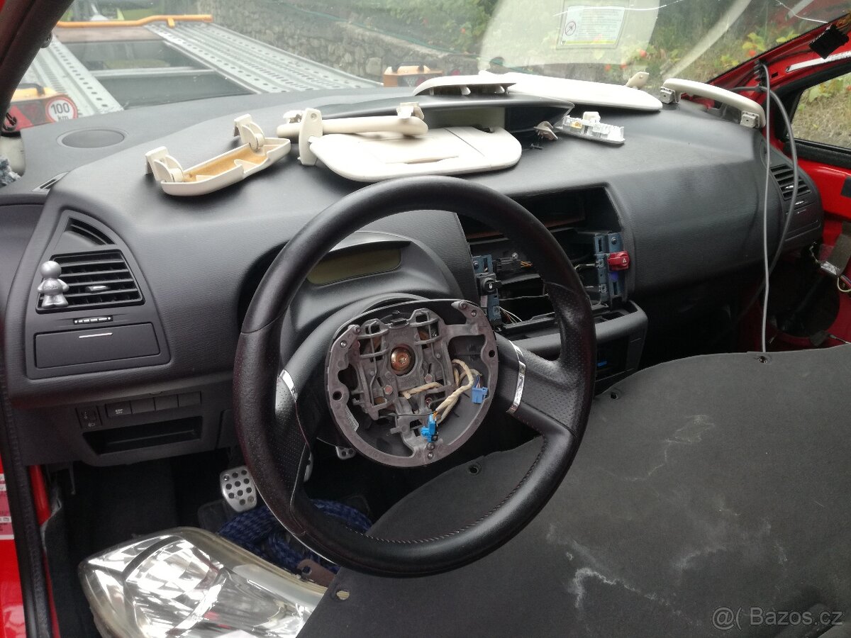 Citroen C4 Coupe 1.6 HDI 110 FAP LOEB - náhradní díly LEVNĚ - 4