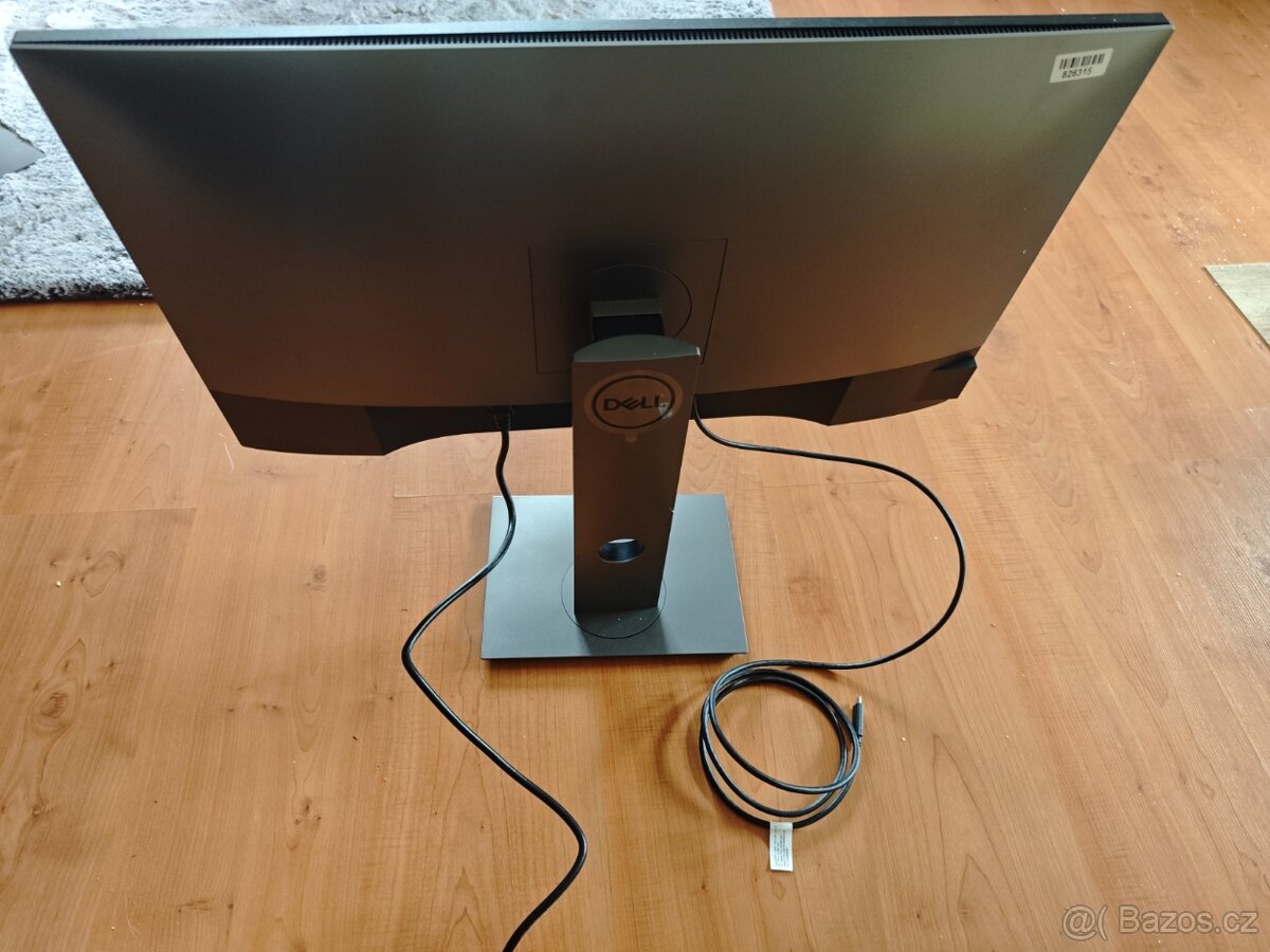LCD monitor Dell U2720Q UltraSharp 4K 3840 × 2160 - 4