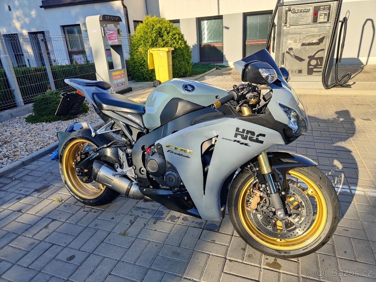 Honda CBR 1000rr sc59 - 4