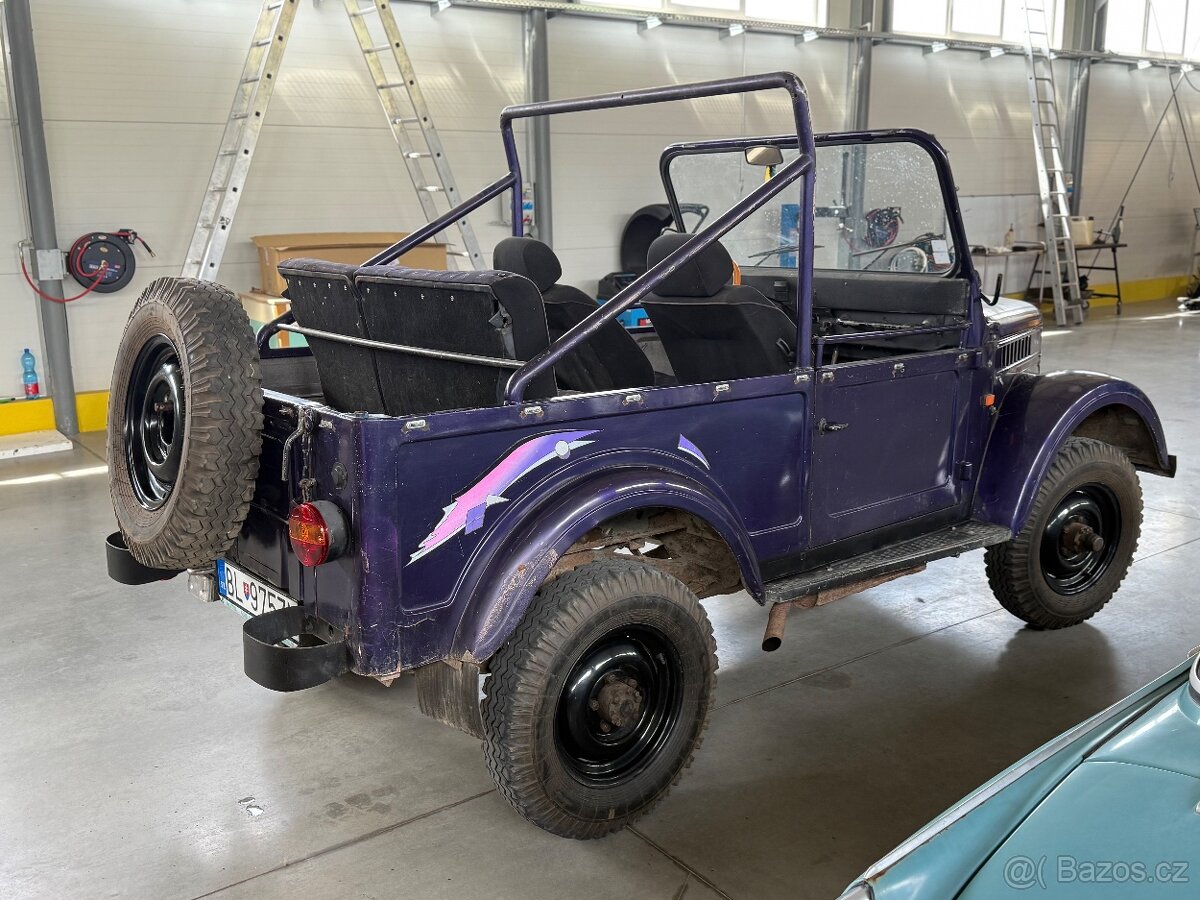 Gaz 69 / UAZ 452 - 4