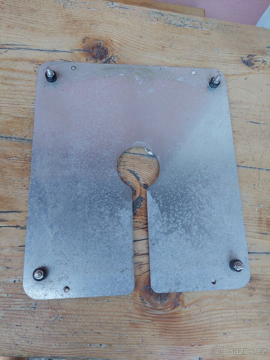 Satelitní TV systém pro karavan ALDEN - 4