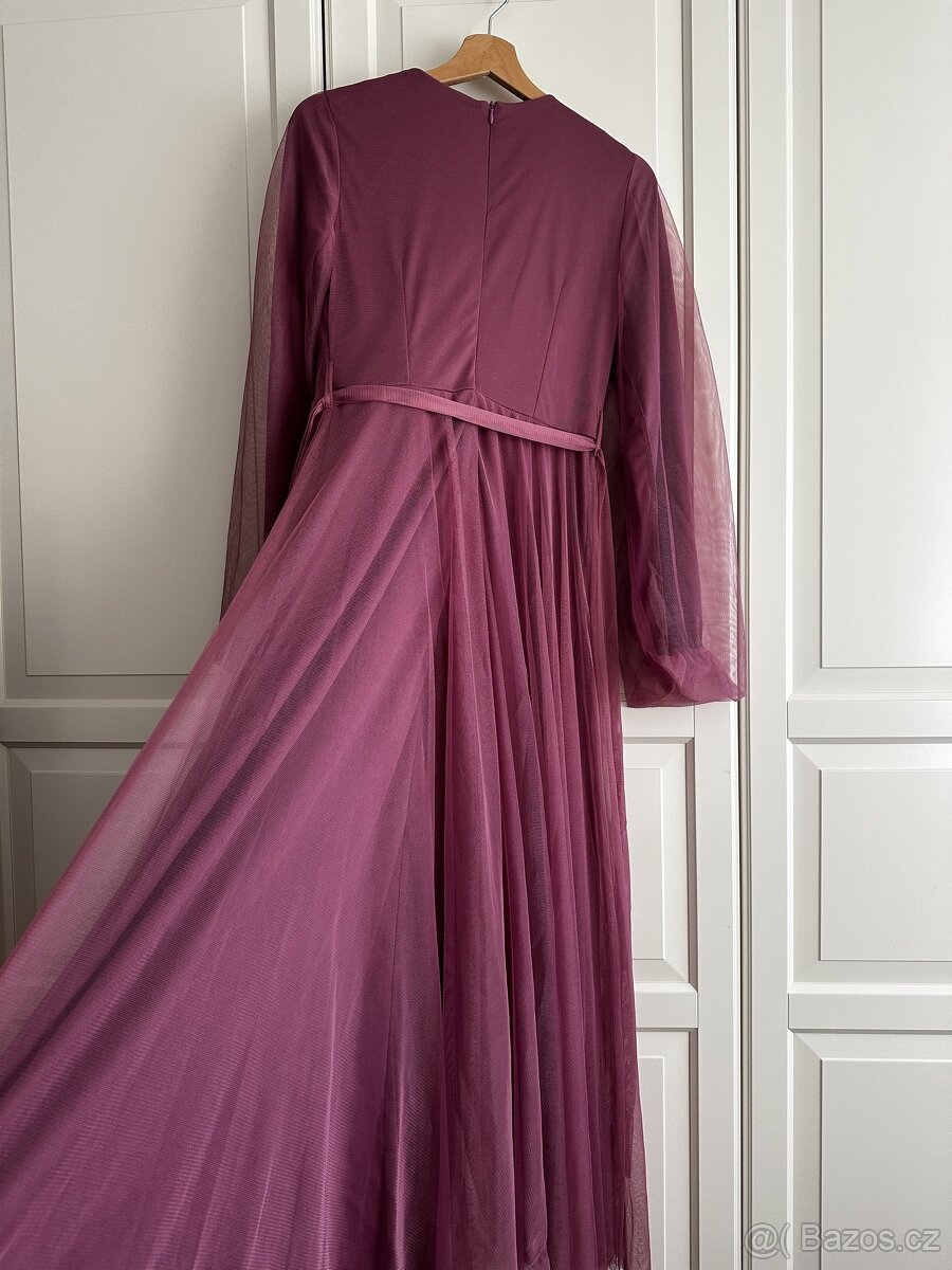 Plesové večerní šaty Trendyol vel.40 - 4