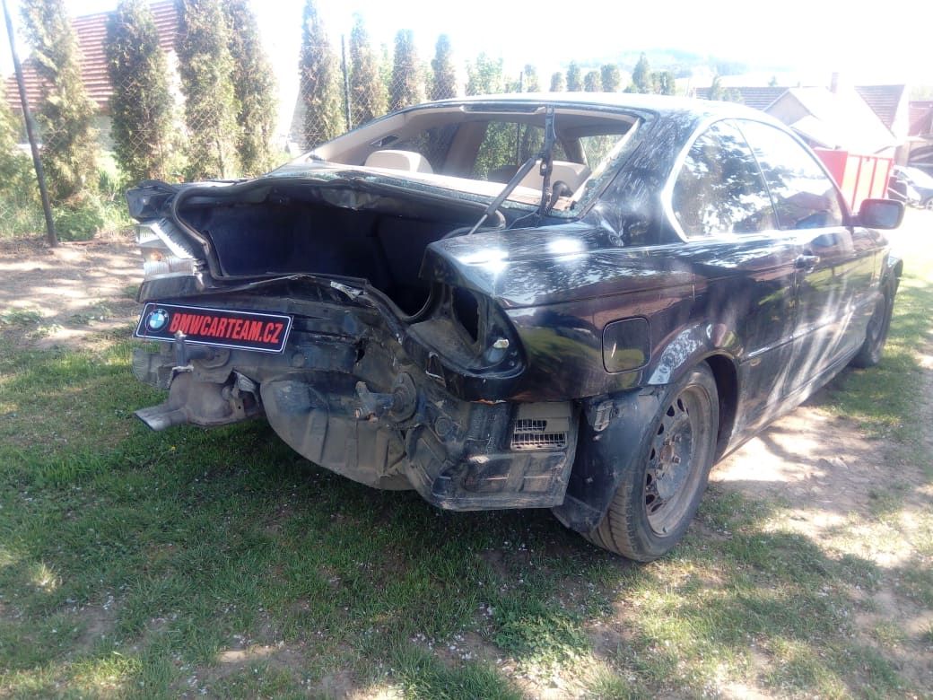prodám díly na bmw e46 coupe 2.0i - 4