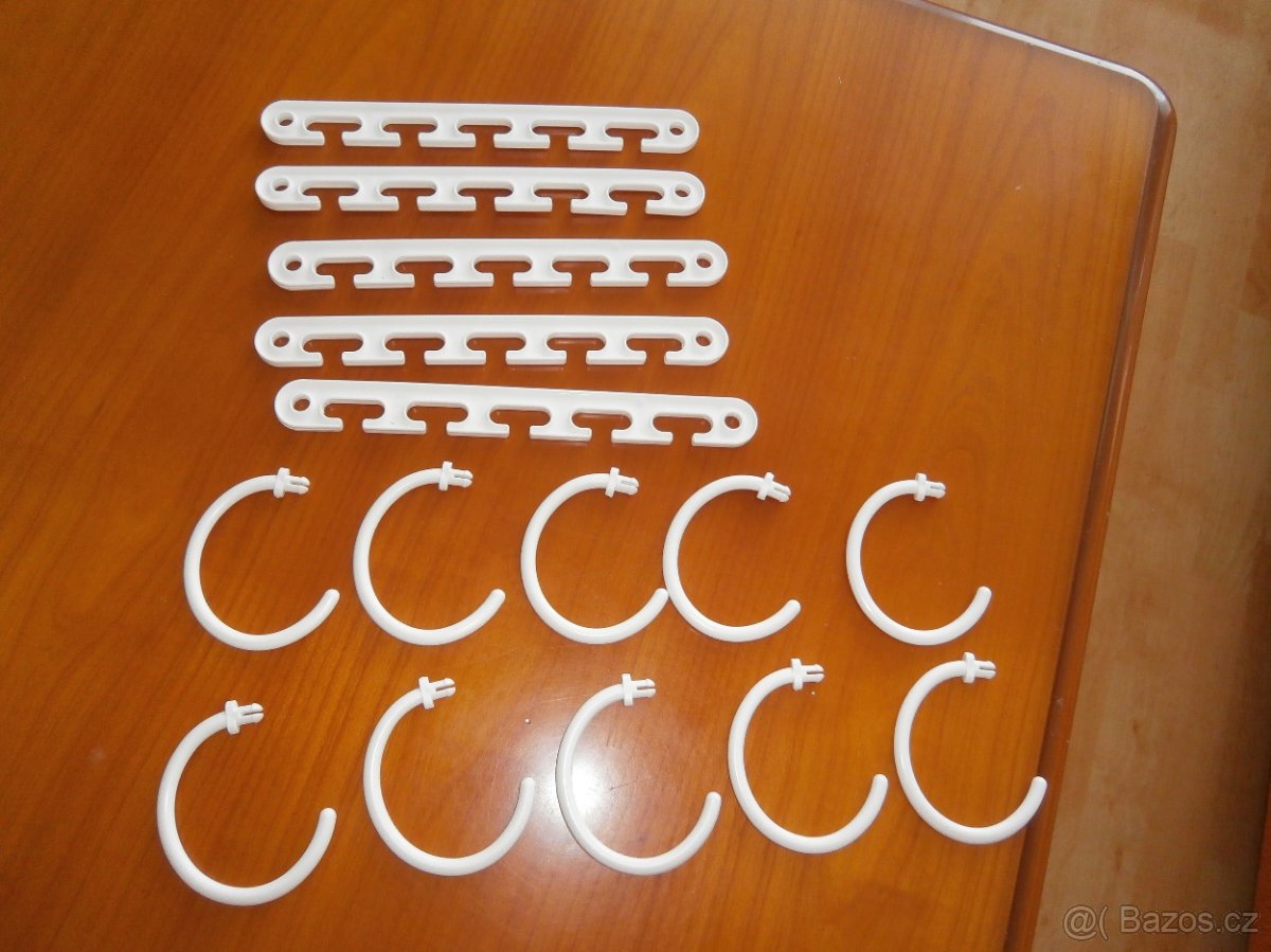 UŠETŘI MÍSTO VE SKŘÍNI . - 4