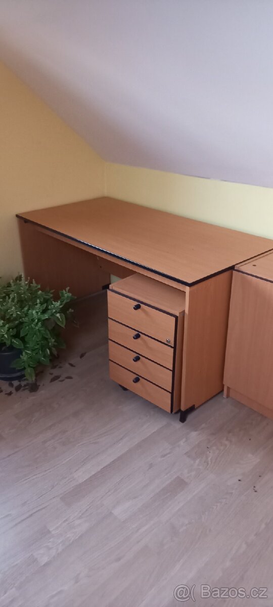 Kancelář nabytek - 4