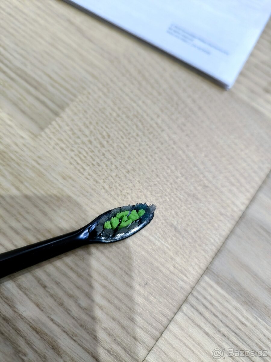 Philips Sonicare ProtectiveClean 5100 + 6 náhradních hlavic - 4