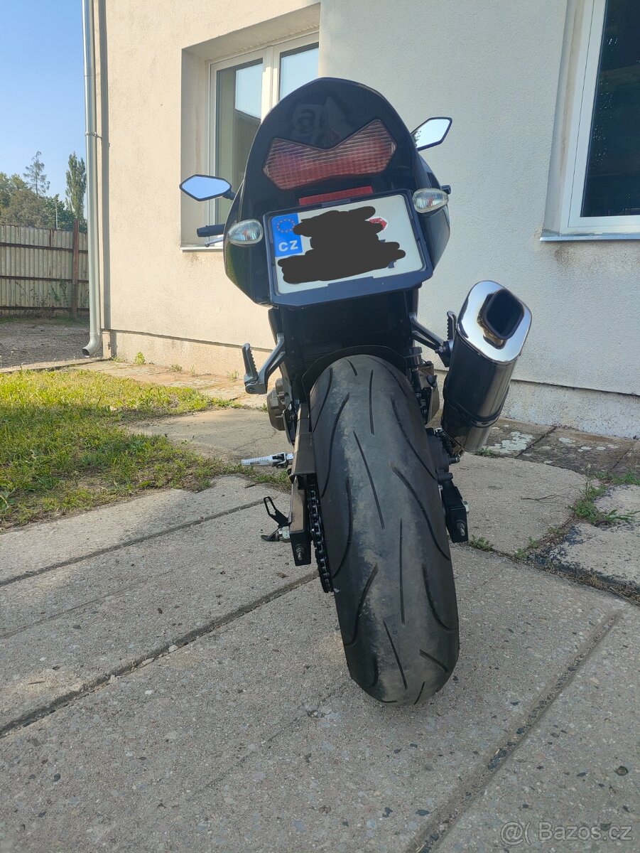 Kawasaki Z750
