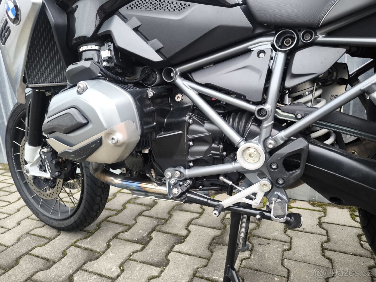 BMW R 1200 GS LC Triple Black - 4