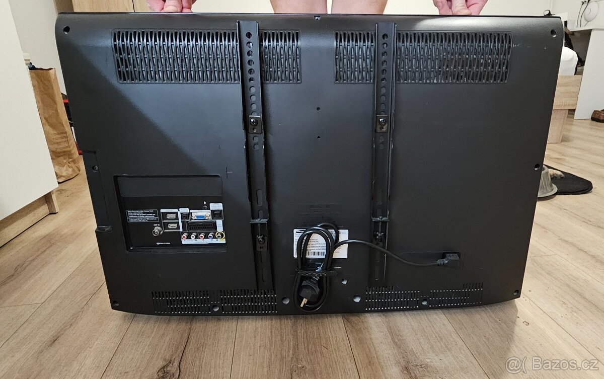 LCD TV Samsung 32"(82 cm) - 4