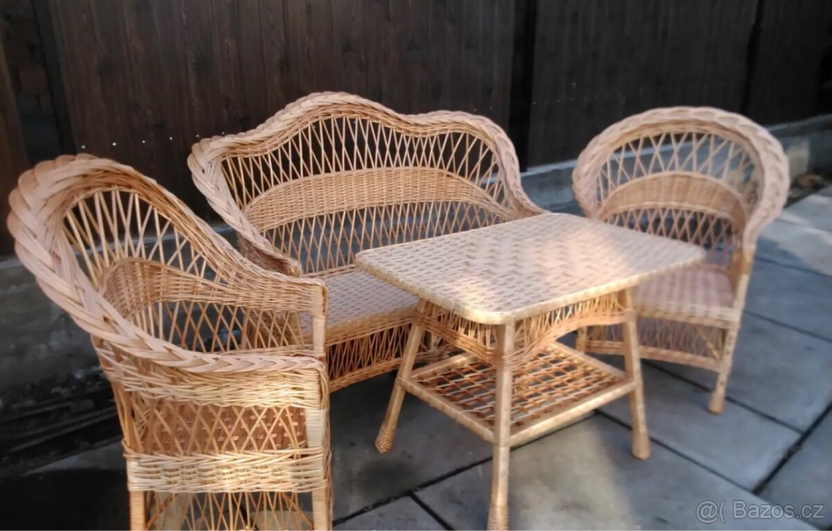 proutěný zahradní nábytek - 4