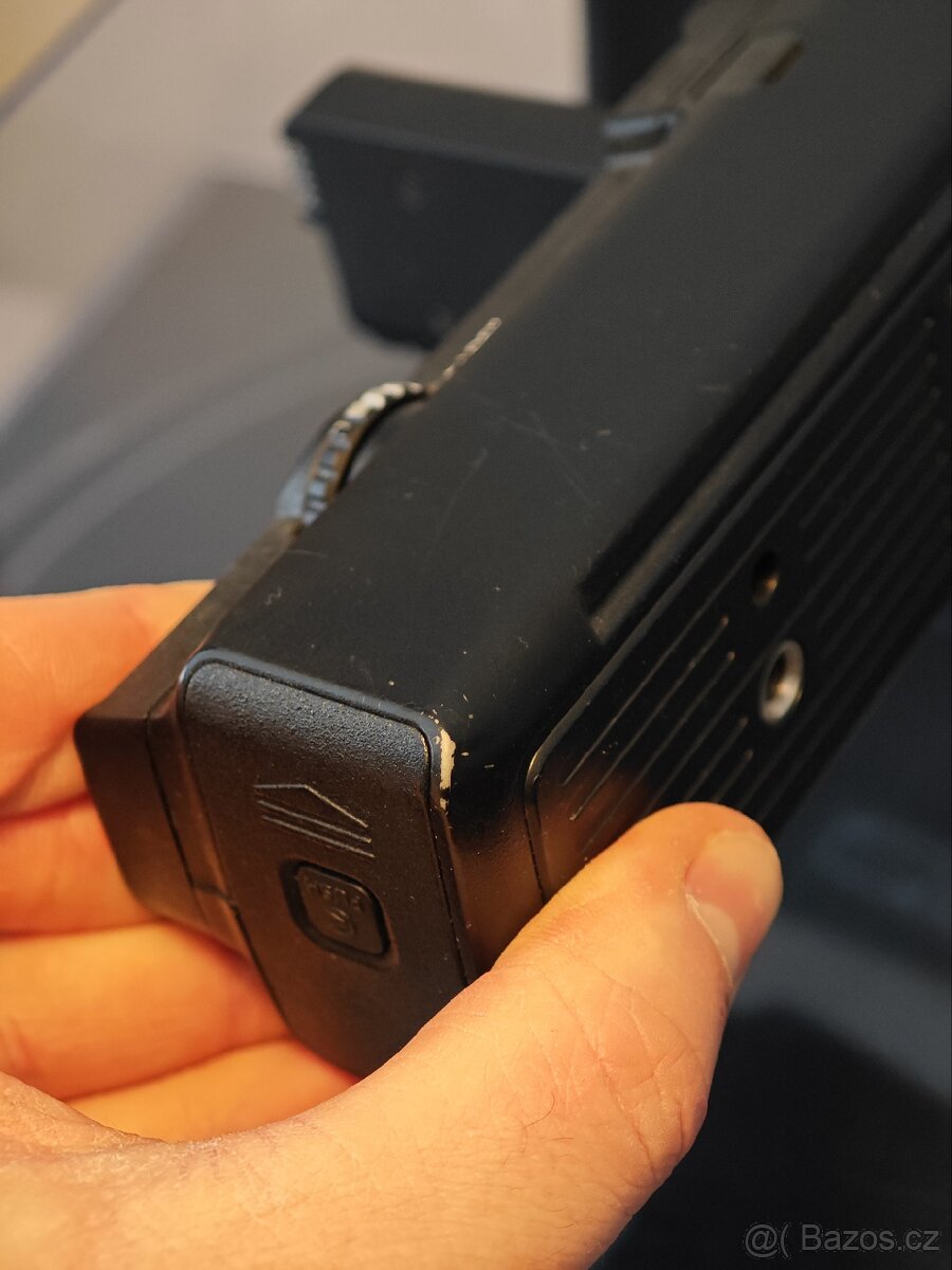 Battery grip MB-N10 Nikon Z6 I - 4