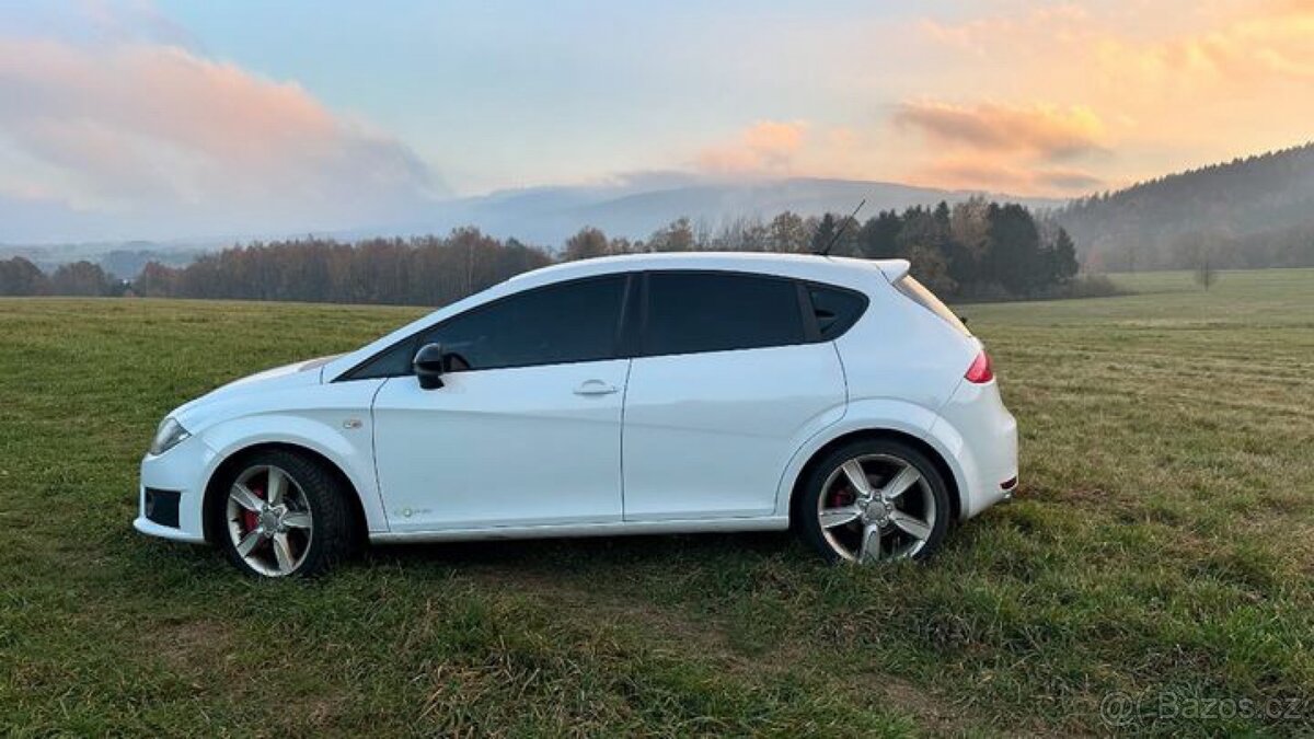Seat Leon Cupra R - 4