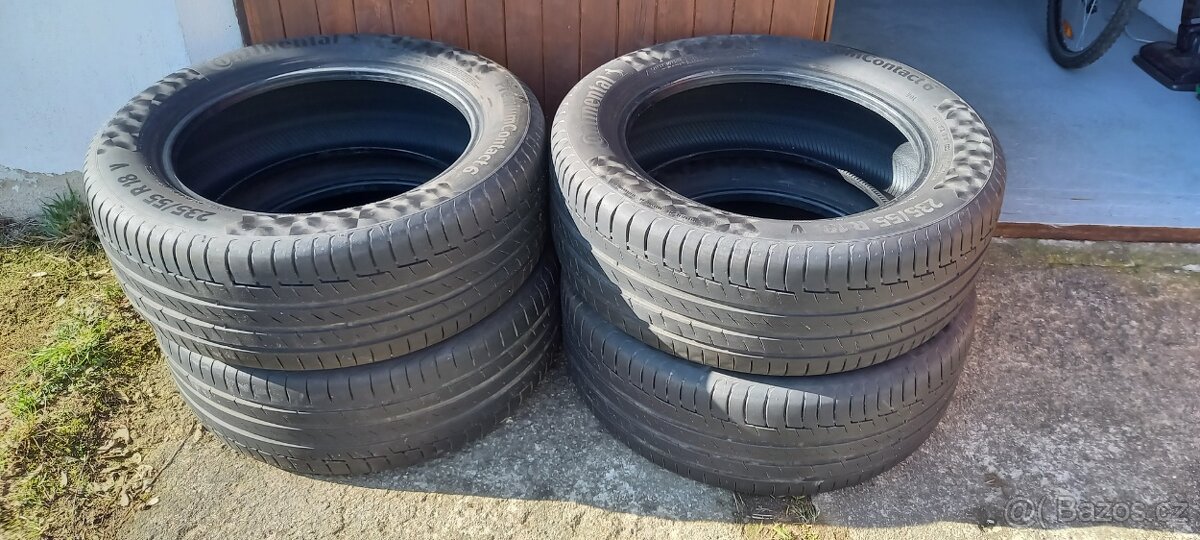 Letní pneu CONTINENTAL 235 55 18 4ks. - 4