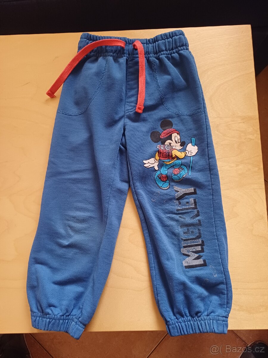 6 x tepláky vel. 98 a 104 - 4