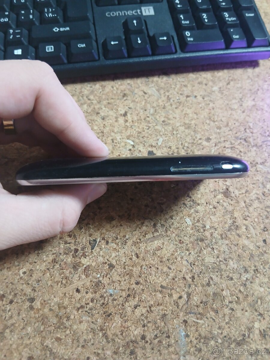 iPhone 3G 16GB - 4