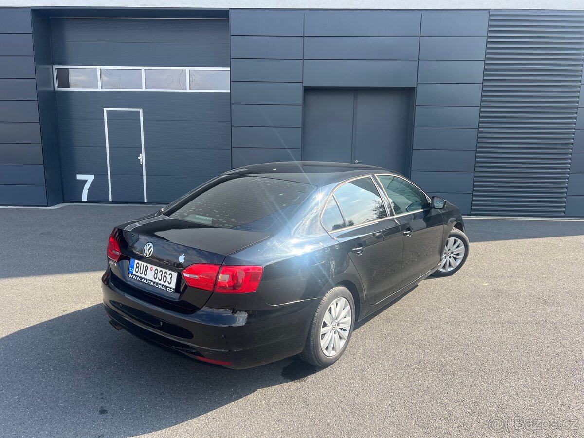 2013 Volkswagen Jetta 2.0 - AUTOMAT - 4