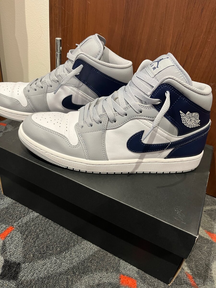 Boty Nike Air Jordan 1 (45.5) - 4