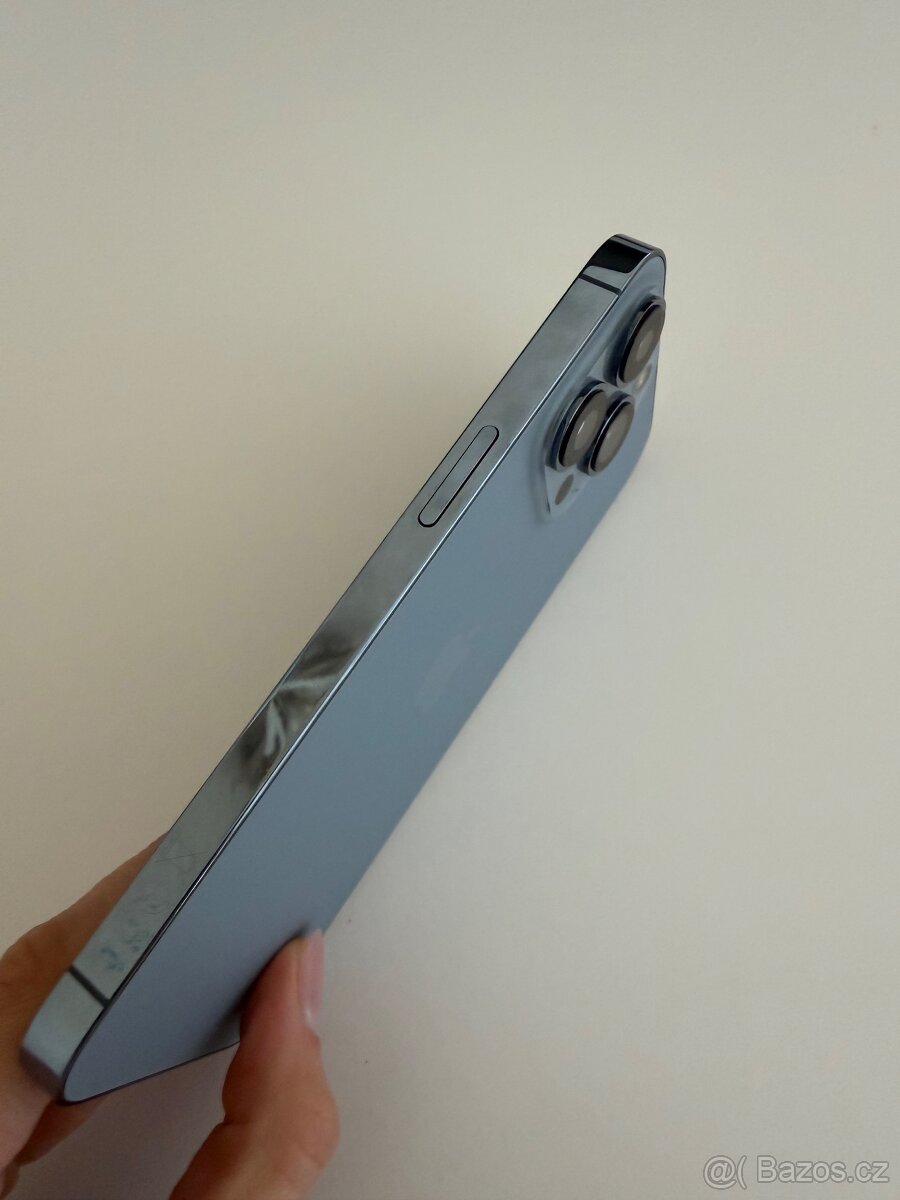 Apple iPhone 13 Pro - 4