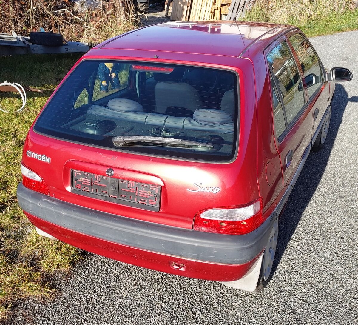 Citroen saxo - 4
