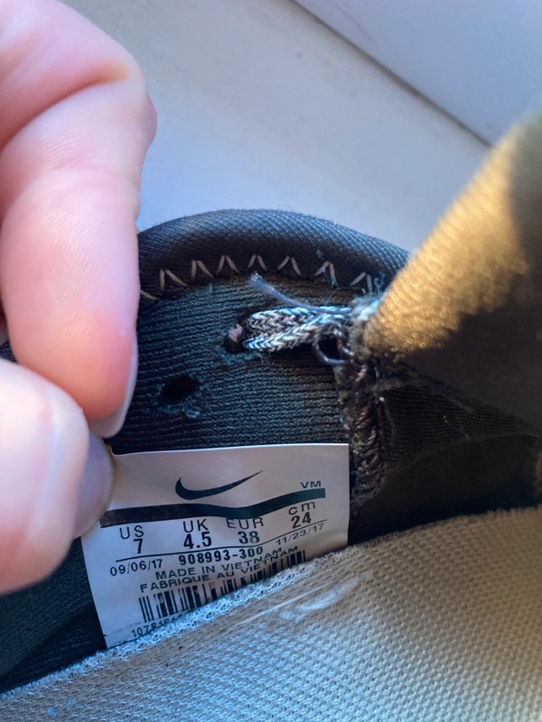 Tenisky Nike Airmax velikost 38 - 4